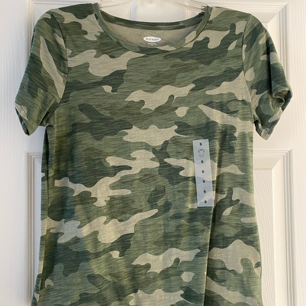Camo Basic T-Shirt